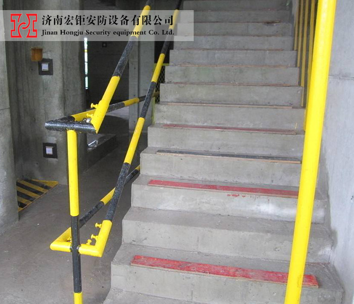 樓梯定型防護-003